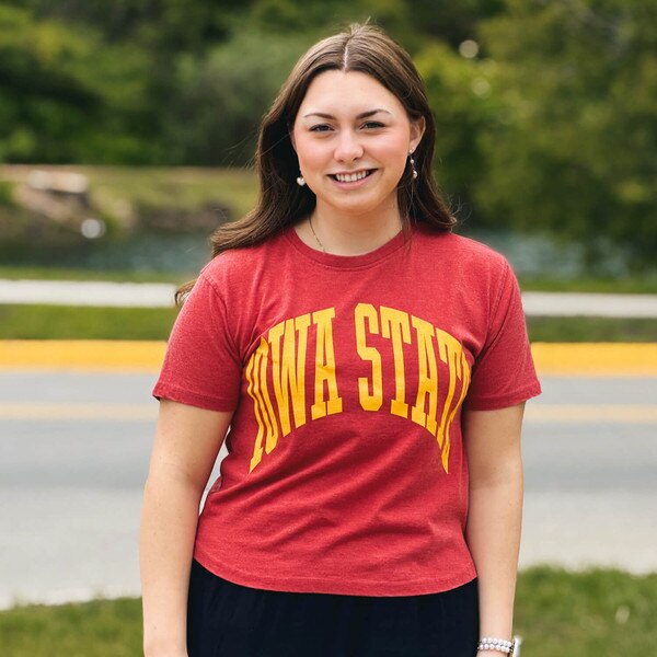 Pressbox Women's Iowa State Cardinal Vintage Short Sleeve T-Shirt